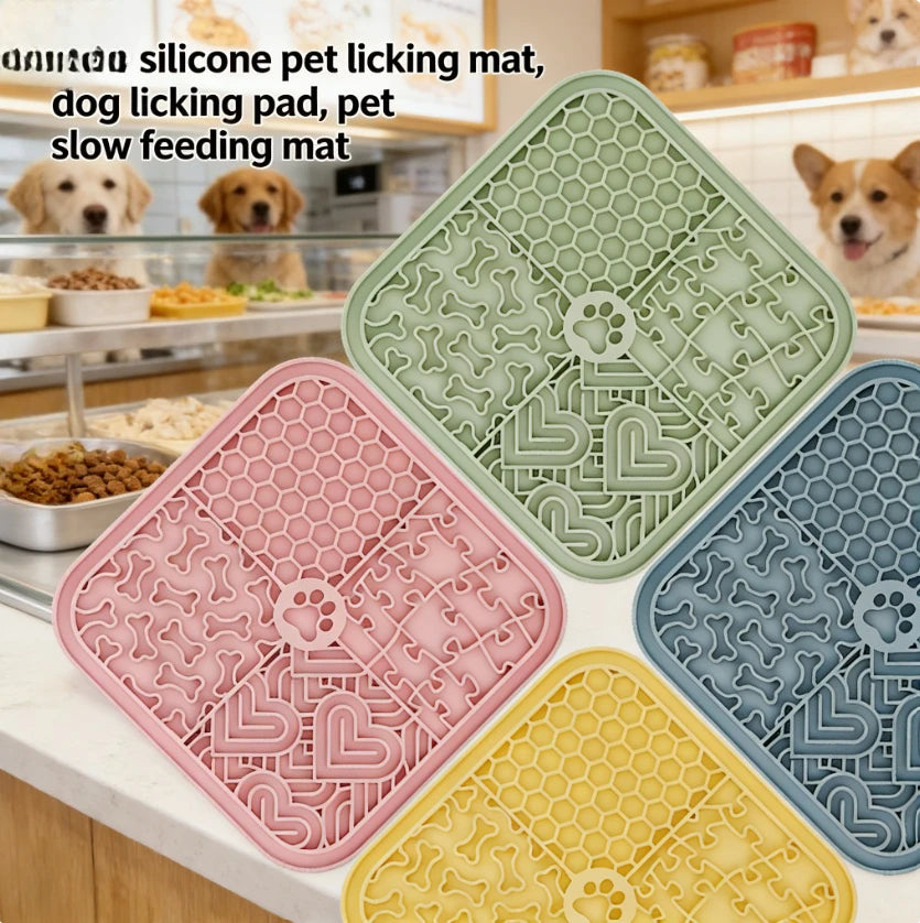 Silicone Pet Licking Mat for Dogs And Cats Slow Feeder Pad Anxiety Relief Bathing Grooming Pet Supplies
