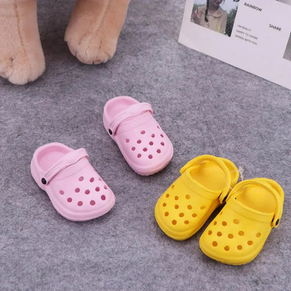 1 Pair Dog Accessories Non-slip Pet Sandals Soft-soled Comfortable Dog Hole Shoe Wear-resistant EVA Dog Rain Boots for Cats