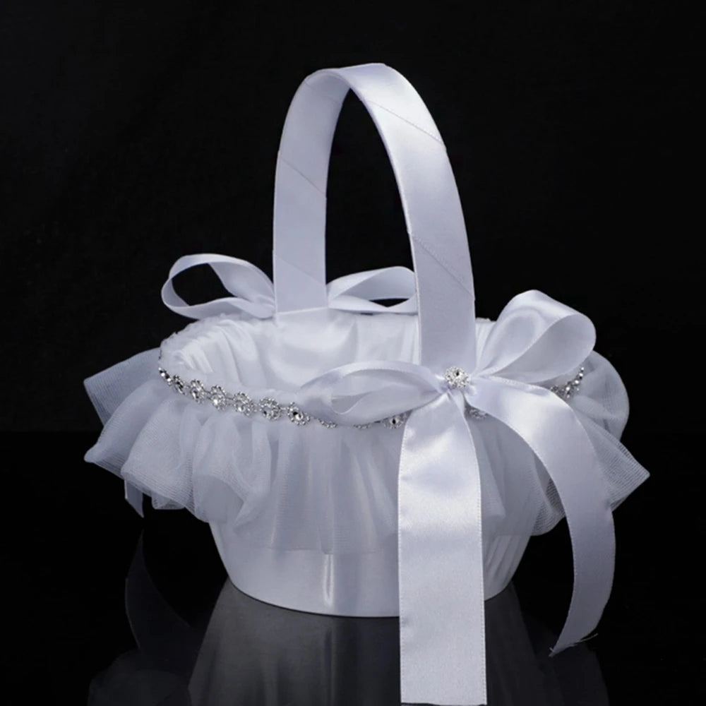 White Flower Girls Basket Simple Wedding Flower Basket  Bride Bridesmaid Hand Held Basket Wedding Ceremony Party Decorations