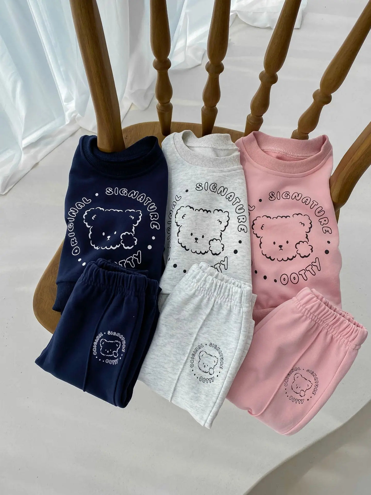 Spring New Baby Clothing Set, Korean Style Cute Bear Two-Piece Outfit for Kids, Long Sleeve Top & Pants Set