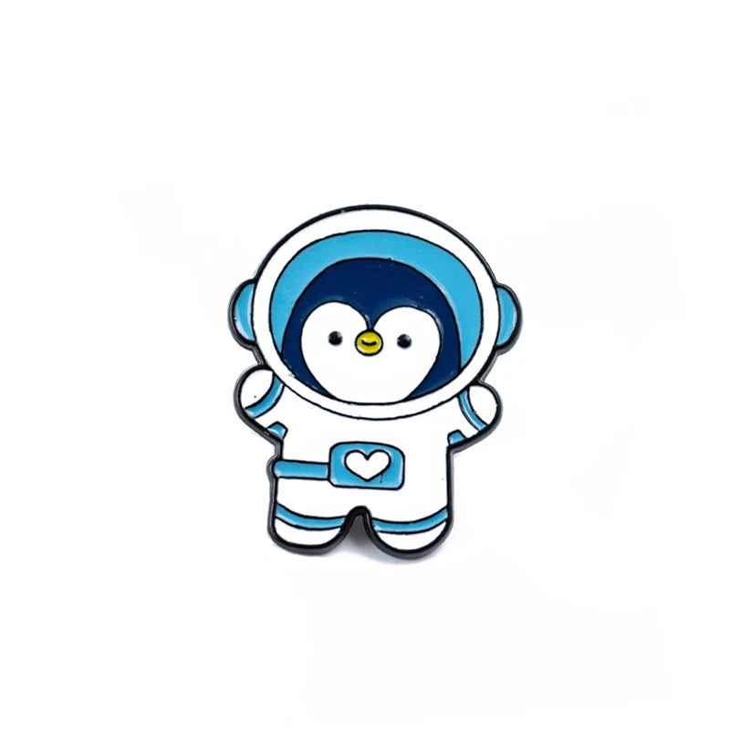 Astronaut Spaceman Cartoon Small Animal Metal Enamel Brooch Retro Fashion Cute Rabbit Sheep Pig Penguin Badge Pin Jewelry Gift