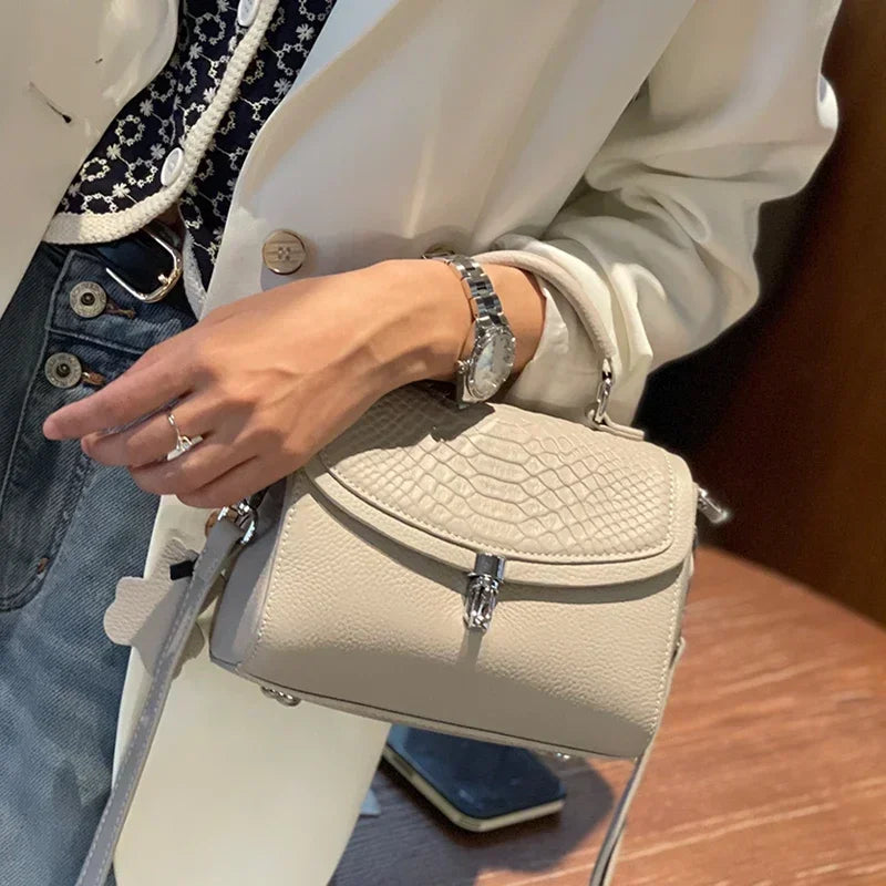 women's mini handbag Ladies' luxury crossbody bag fashionable crocodile pattern design women's genuine leather crossbody bag