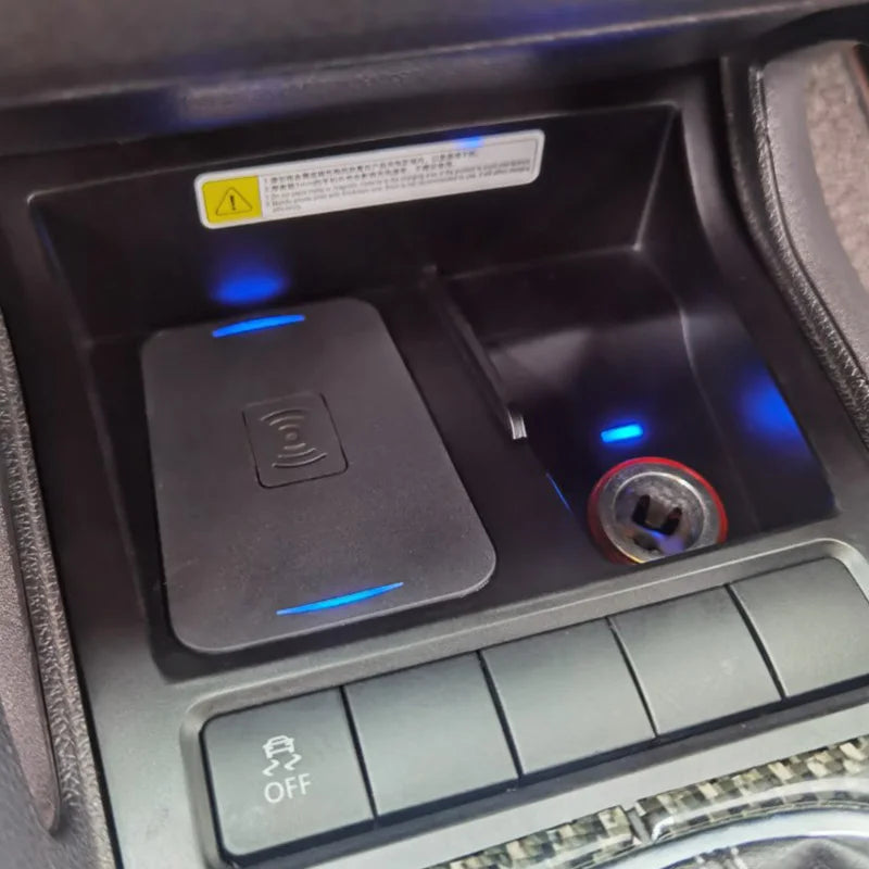 Car wireless Charger For volkswagen Golf 6 MK6 Golf 5 MK5 Scirocco Sagitar 2008-2013 Charging Panel Pad Phone Holder Accessories