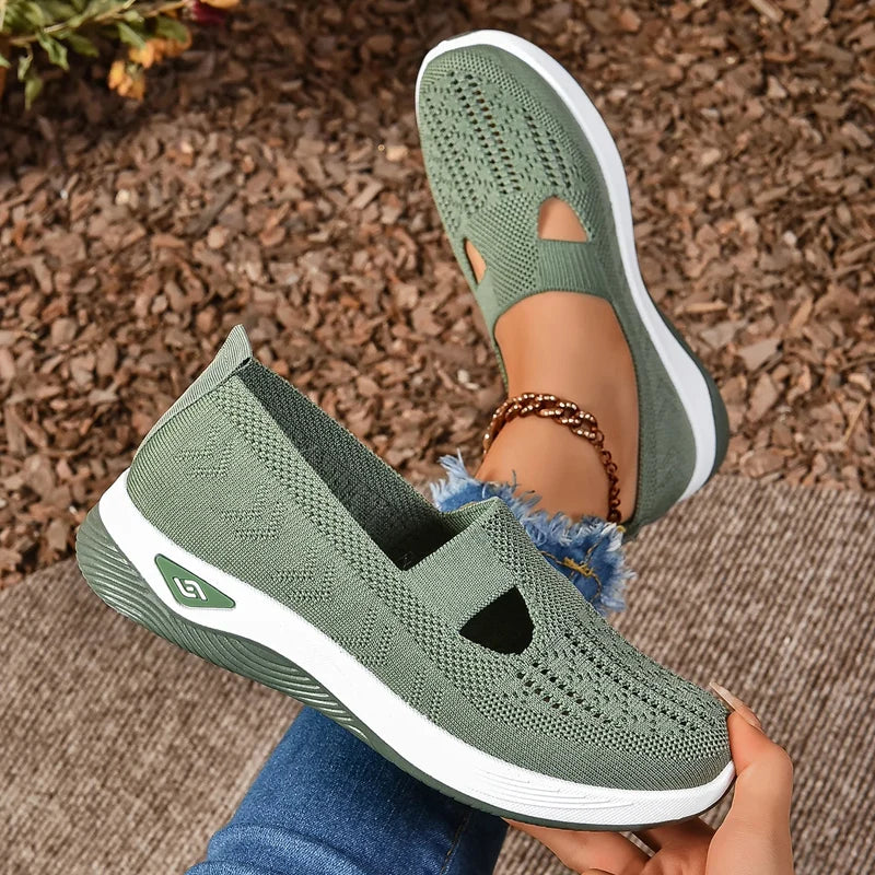 Women's Sneakers Breathable Slip on Walking Shoes Mesh Low Top Ladies Vulcanized shoes Soft Sole Lightweight Casual Shoes