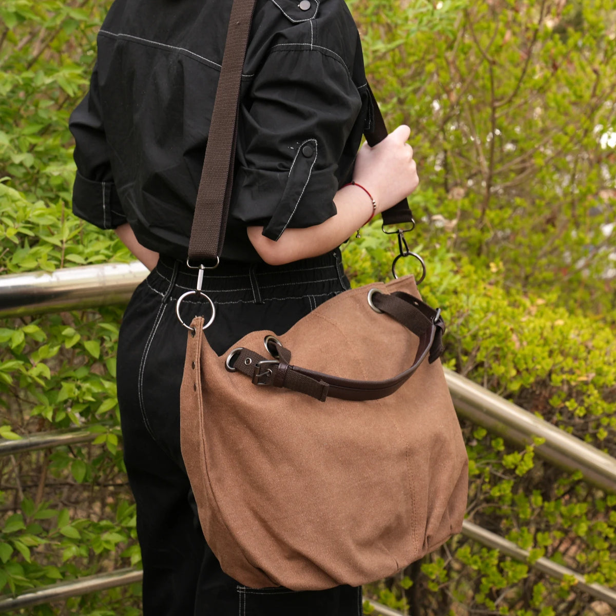 Women's Large Capacity Canvas Tote Bag Casual Crossbody Shoulder Messenger Bag for Daily Commute And Travel