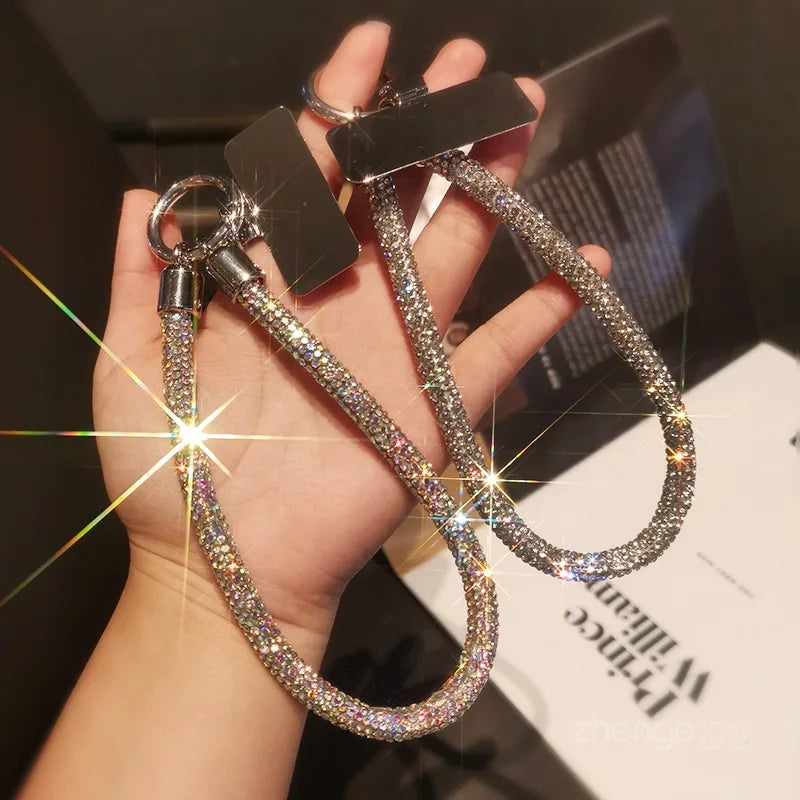 Luxury Full Diamond Phone Lanyard Universal Metal Clip Short Chain Handheld Wrist Flash Accessory for Mobile Phones