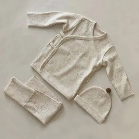 2026 Autumn New Baby Home Clothes Set Infant Boy Girl Long Sleeve Tops + High Waisted Pants + Hat 3pcs Suit Newborn Outfits