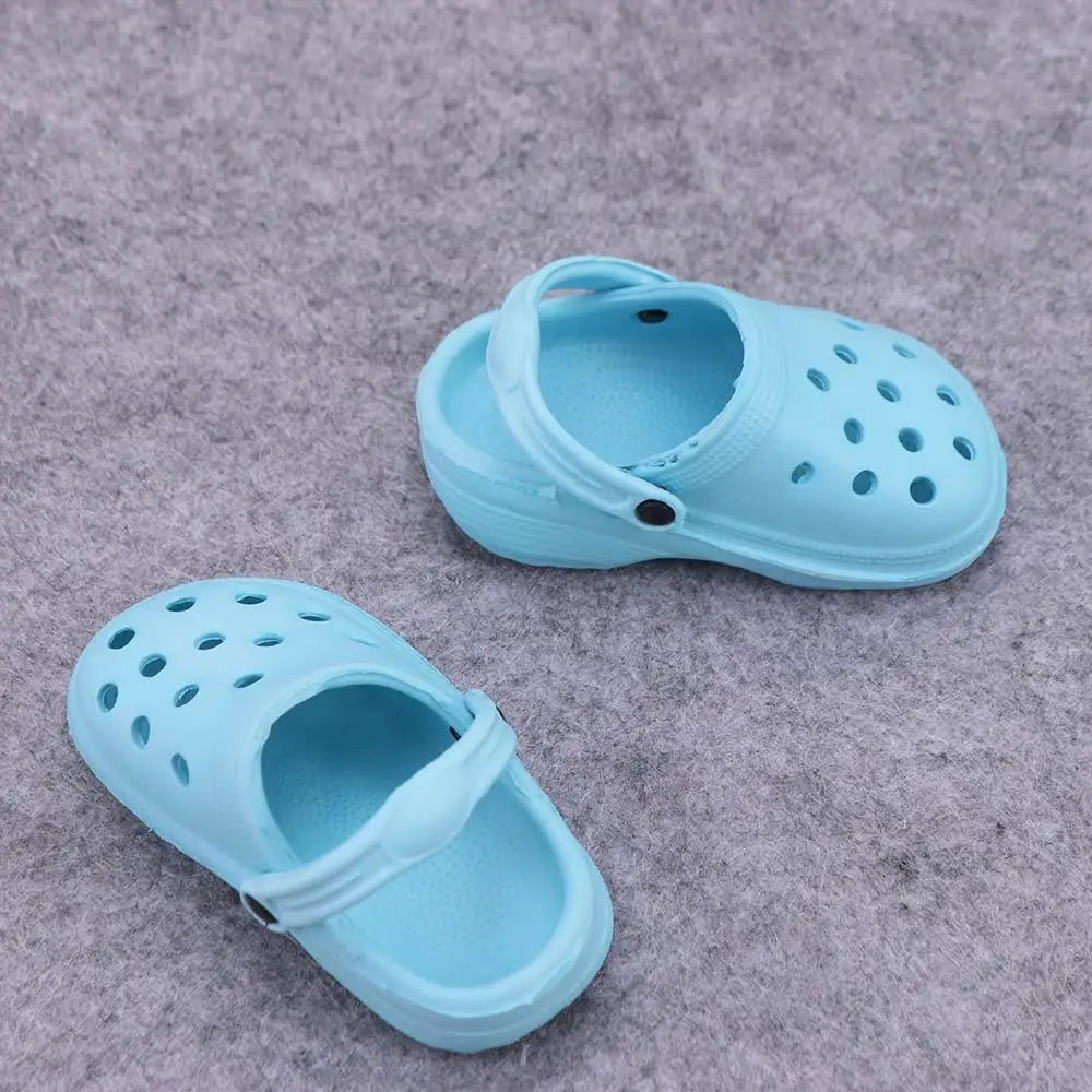 1 Pair Dog Accessories Non-slip Pet Sandals Soft-soled Comfortable Dog Hole Shoe Wear-resistant EVA Dog Rain Boots for Cats
