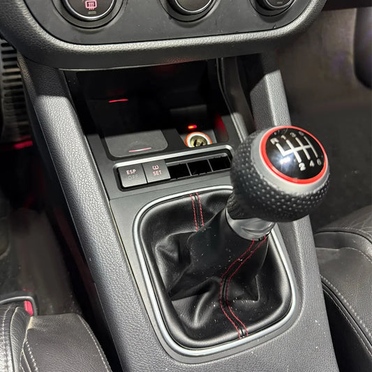 Car phone Holder wireless charger for VW Golf 6 MK6 Golf 5 MK5 Scirocco Sagitar 2008-2013 Fast charging plate pad interior Trim