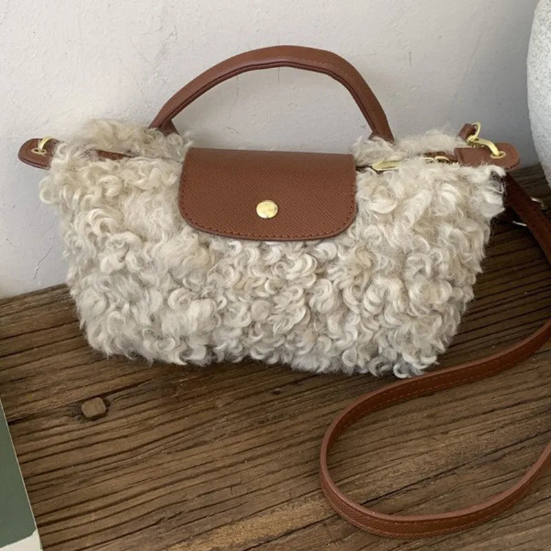 Luxury Women's Bags Plush Winter Shoulder Crossbody Fashion Trend Lightweight High Quality Dumpling Bags Lamb Fur Wings Handbags