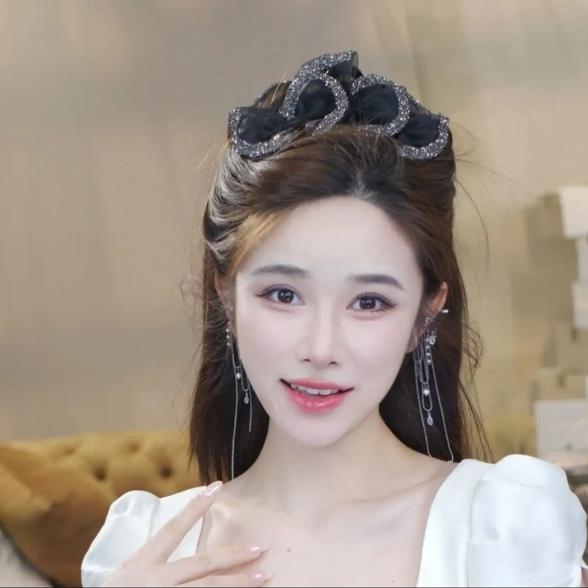 Female Exquisite Accessories New Headwear Sweet Bowknot Decorate Hair Claws Spring Fall Shark Hair Clip Women Party Hairpins