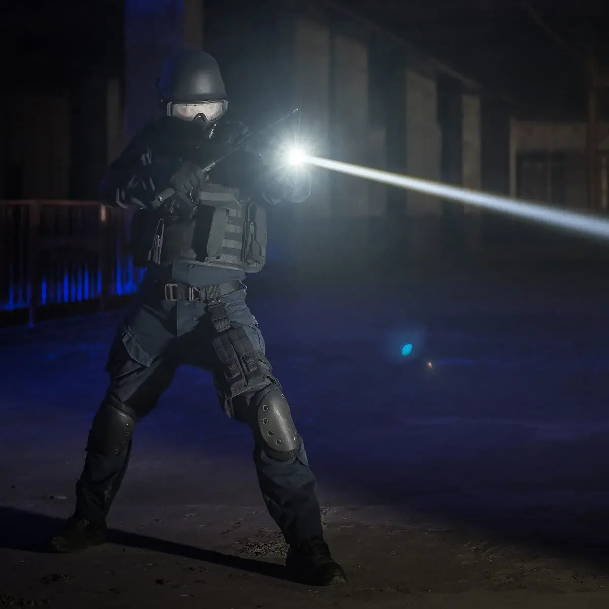 Weltool W3Pro TAC 930 Lumens LEP Tactical Flashlight