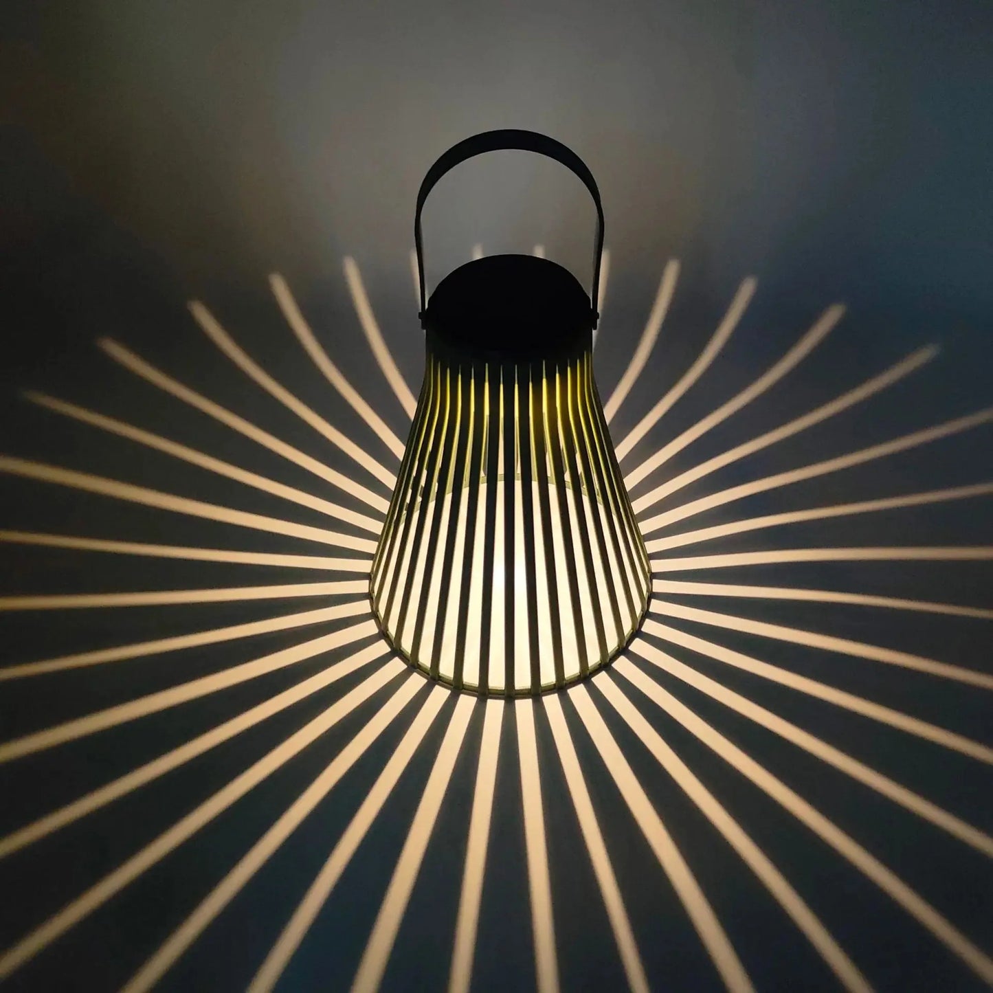 Outdoor Solar Rattan Hanging Lamp Garden Villa Gate Balcony Atmosphere Waterproof Projection Light Camping Patio Home Decoration