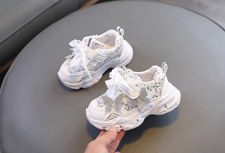 Children Shoes 2026 New Spring Toddler Girls Sport Shoes Bling Bling Soft Sole Breathable Outdoor Tennis Fashion Kids Sneakers