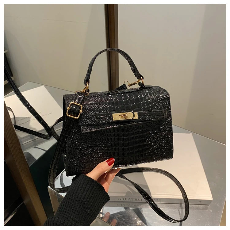 Fashionable  Handbag Women's Shoulder Bag Versatile Crossbody Small Square Bag Elegant Single-Strap Handbag