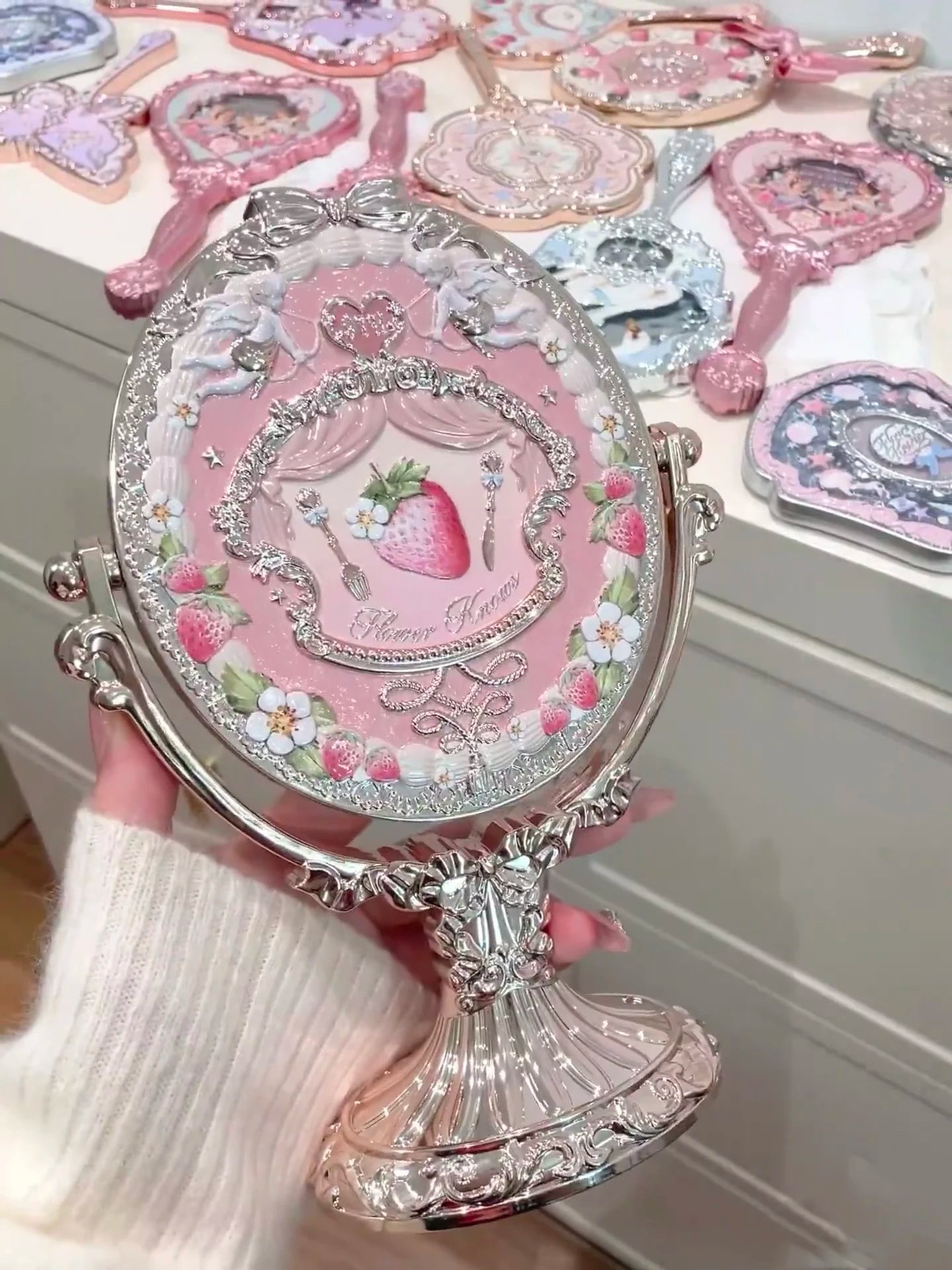 Flower Knows 9th Anniversary Desktop Mirror Air Cushion Comb Brush Bucket Flowerknow Stereoscopic Mirror Makeup Mirrors Tool Set