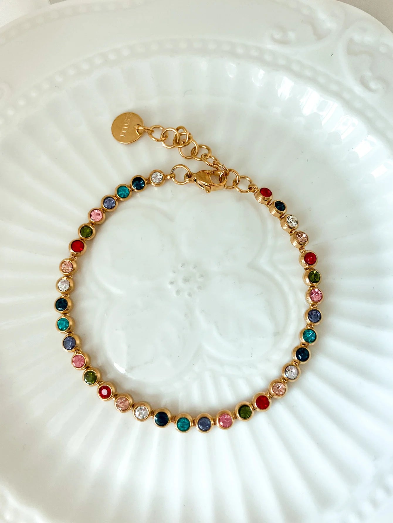 A pair of French retro and fashionable stainless steel women's colored zircon bracelets, daily commuting gifts, dating parties