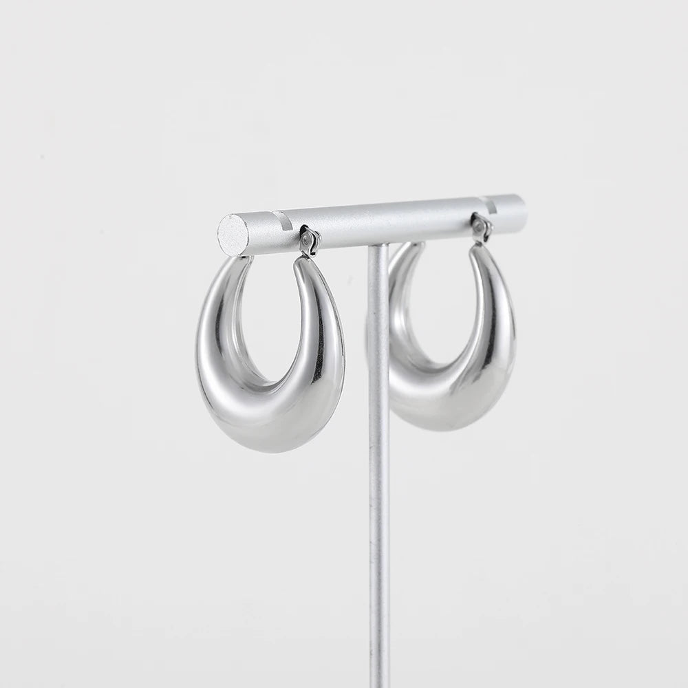 New Trend Silver Color Polished Stainless Steel CC Circle Chunky Hoop Earrings Twist PVD Dome Lightweight Hammered Drop Earrings