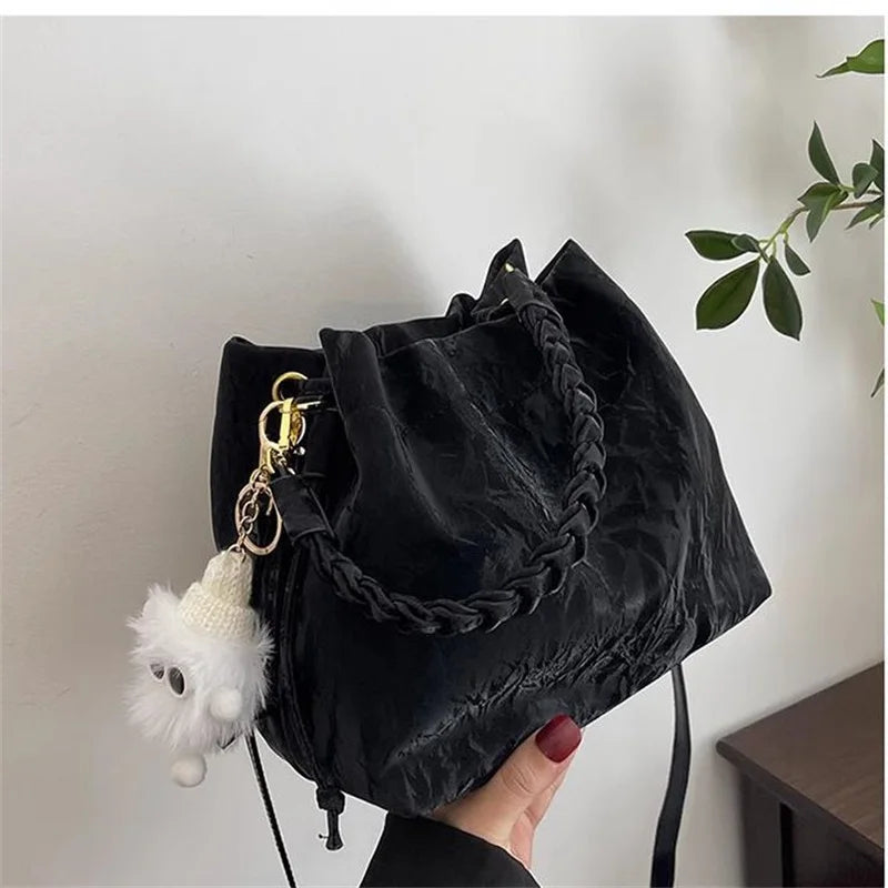 Women Tote Bags Sophisticated Medium Bucket Bag Pu Women'S Bucket Bag Stylish Crossbody Handbag For Short Travel Daily Commuting