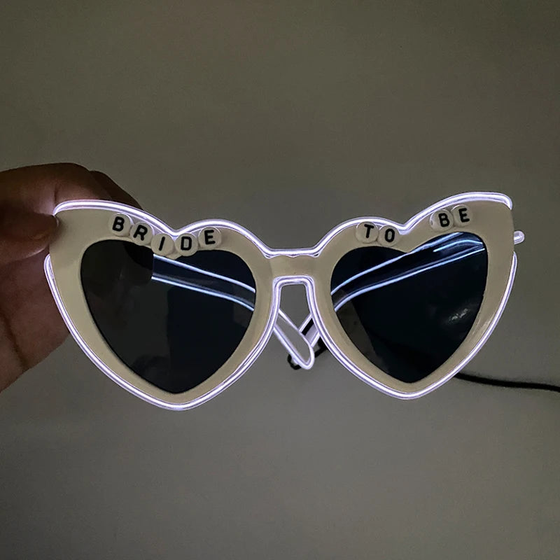 LED Just Married Glasses Wedding Bride To Be Surprise Gift Couple Glasses Souvenirs Glowing Heart Glasses Married Sunglasses