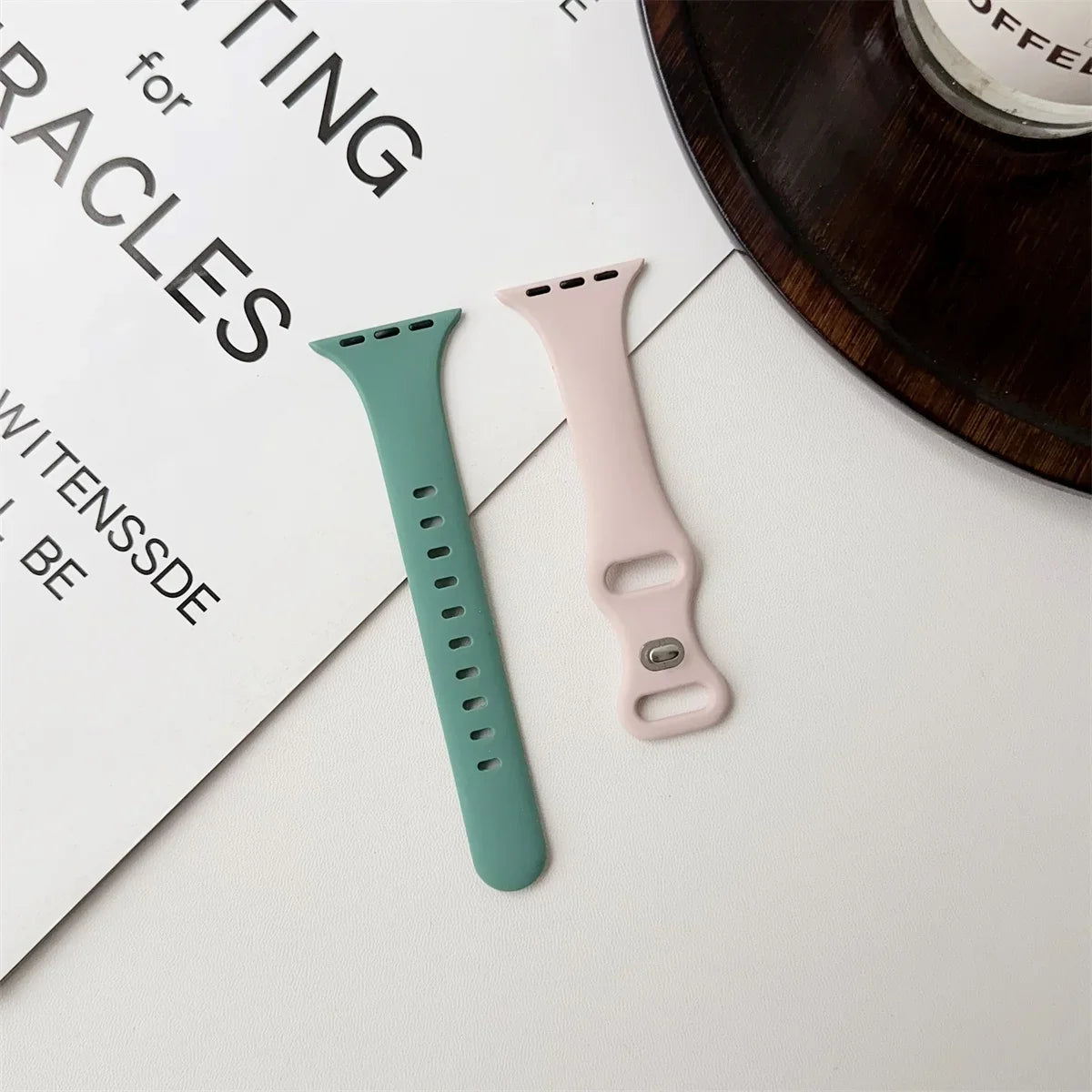 Thin Silicone Strap For Apple Watch 40mm 44mm 45mm 41mm 38mm 42mm Solid Color Strap Bracelet For IWatch Series 1 2 3 4 5 6 SE 7