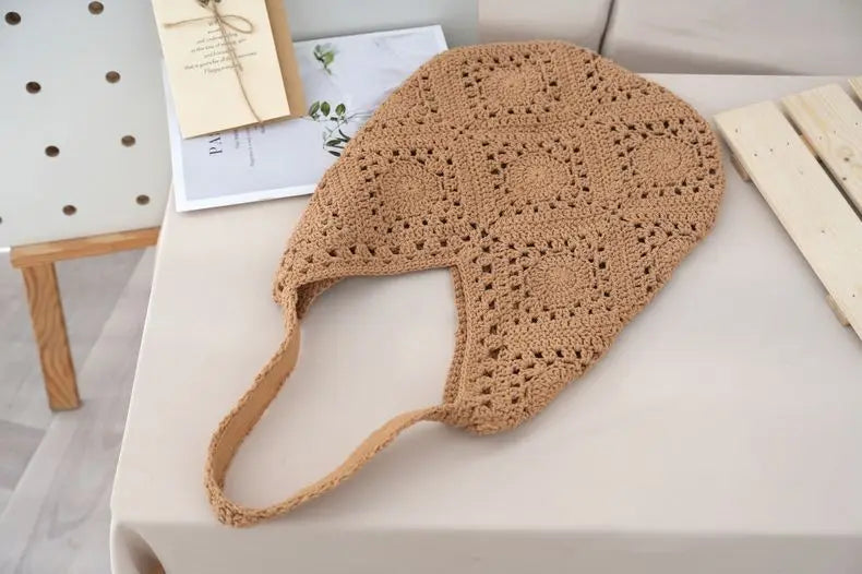 Women Shouder Bag Bohemian Straw Underarm Bag Summer Beach Woven Armpit Bag Hollow Flower Casual Crochet Tote Shopping Bags