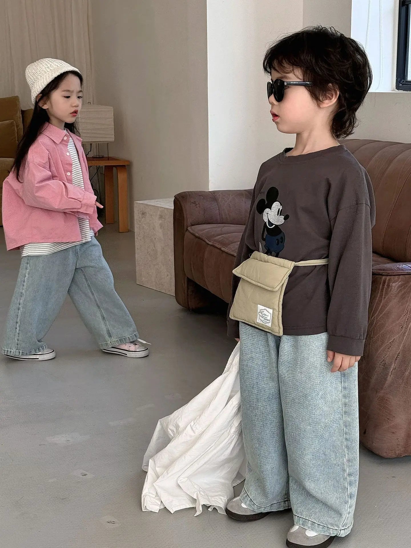 Kids Pants Spring New Korean Causal Children Clothing Boys Girls Simplicity Versatile Straight Leg Jeans Loose Motion Trousers