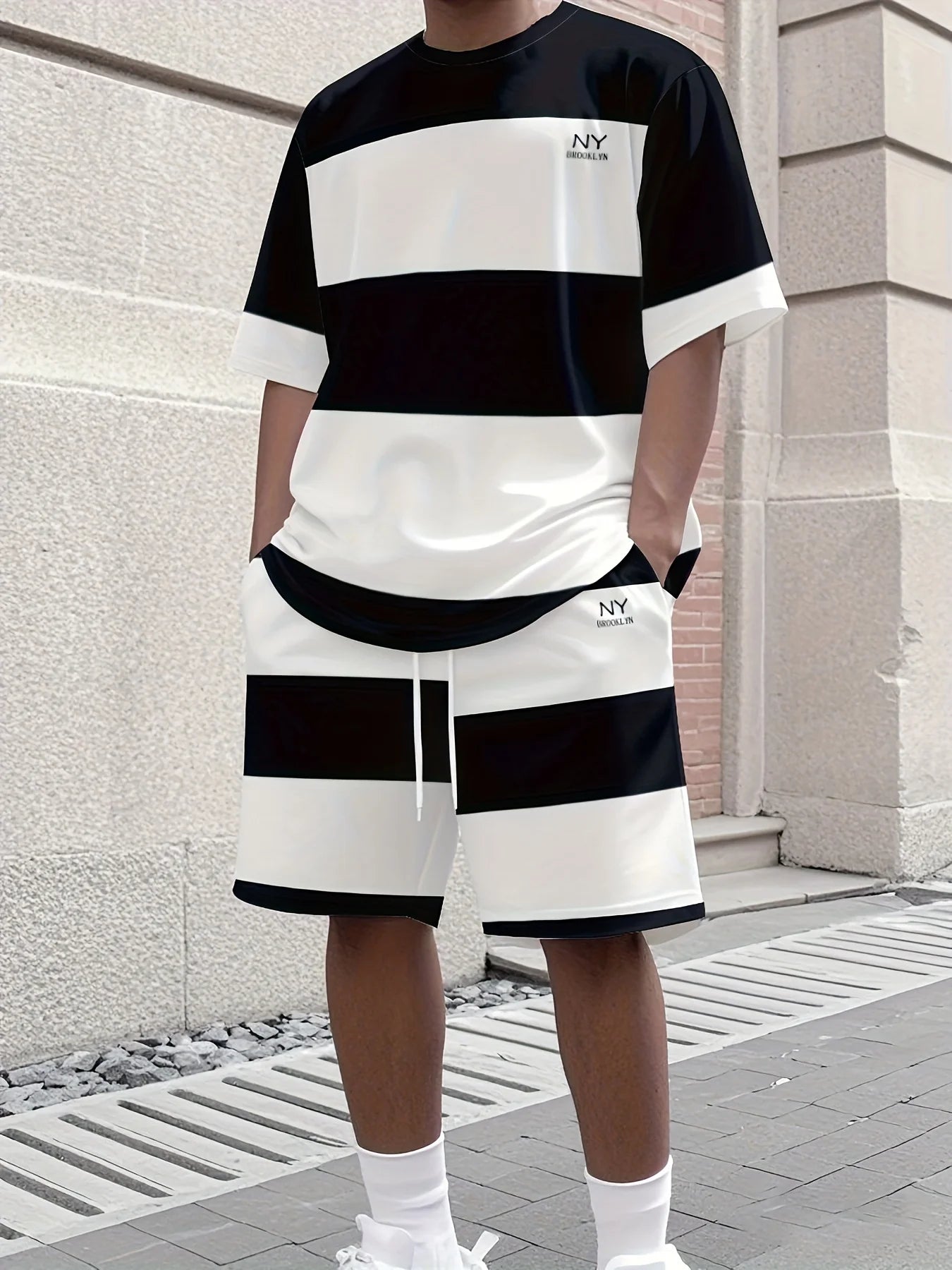 Fashionable men's summer striped print micro elastic breathable round neck T-shirt shorts set outdoor casual two-piece set