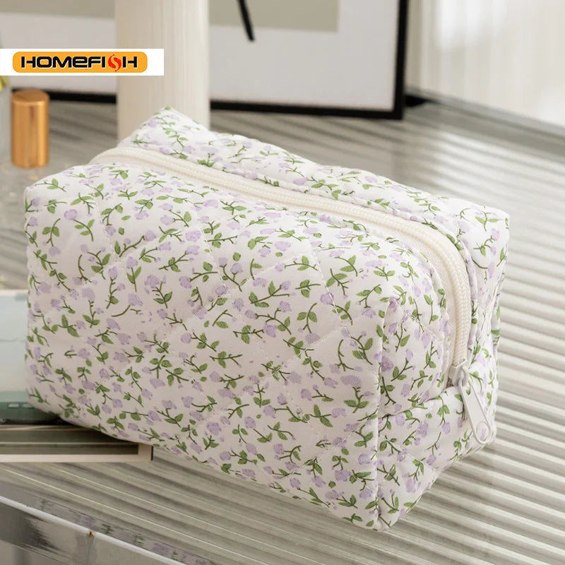 Floral Puffy Quilted Makeup Bag Large Capacity Travel Cosmetic Pouch Flower Print Storage Organizer for Women Daily Travel Use