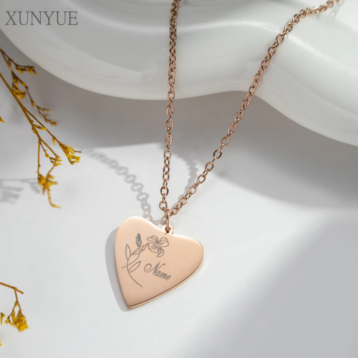 Customized  Heart Stainless Steel Necklace Creative DIY Engraving Name  Birthday Month Flower Pendant Personalized Accessories