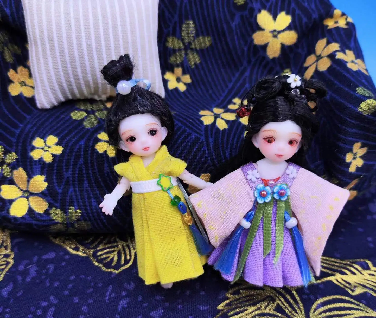 BJDmuñecas구체관절인형muñecas para niñas bebe reborn Mini doll 6cm elf Kawaii opera doll adult toy makeup doll free shipping.