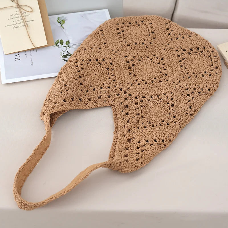 Women Shouder Bag Bohemian Straw Underarm Bag Summer Beach Woven Armpit Bag Hollow Flower Casual Crochet Tote Shopping Bags