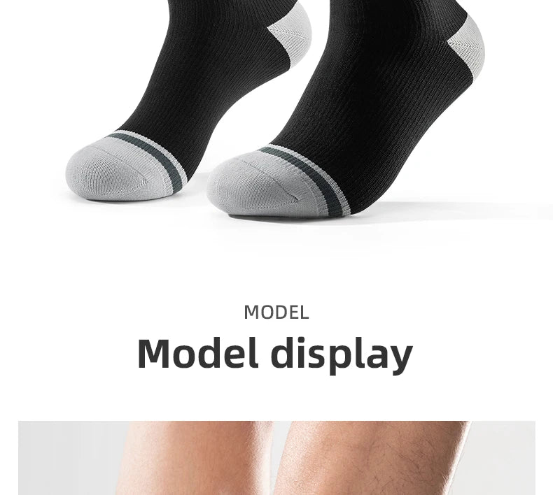 Qunature Four-Season Waterproof Socks Breathable Outdoor  Sport Socks Hiking Cycling Cross Country Running Skiing Windproof Sock