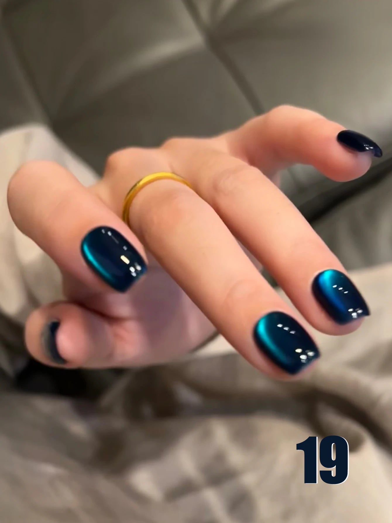 MIANEL 12ML 1-21pcs Emperor Green Cat Eye Gel Nail Polish Whitenning Nails Green Nails Suitable For Nail Salons Nail Supplies