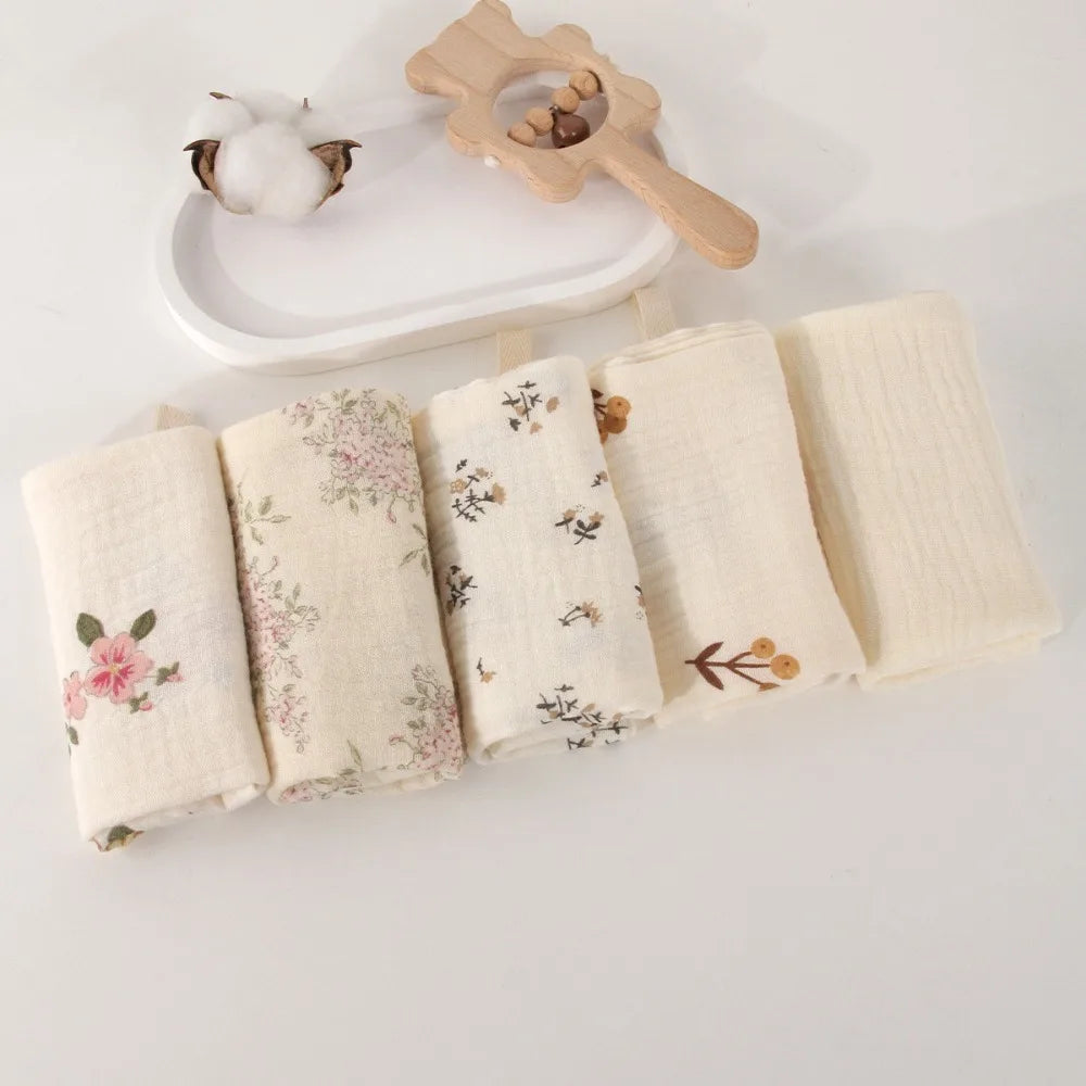 4-Layer Pure Cotton Portable Washcloth for Newborns - Soft Absorbent Square Gauze Towels for Burping High Quality