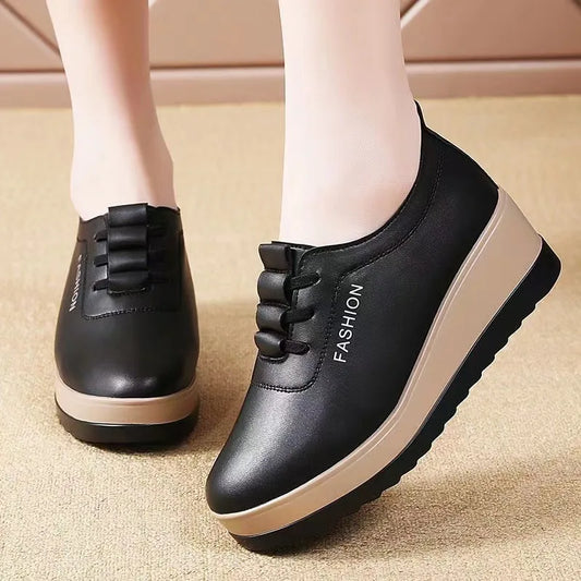 Ladies' Little Leather Shoes 2025 Spring and Autumn New Style Anti slip and Wear resistant Fashion Trend Casual Shoes