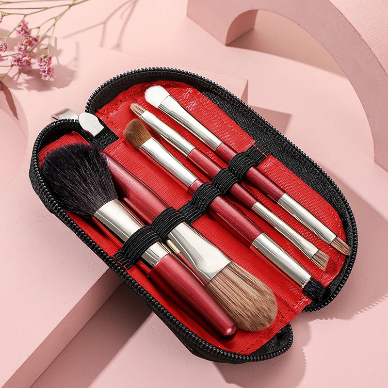 5-Piece Mini Natural Bristle Makeup Brush Set, Travel-Friendly Eyeshadow/Foundation/Blush/Concealer & Lip Brushes Portable Tools