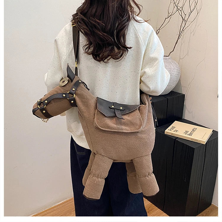 Sense of Luxury Personality Super Cool Crossbody Bags for Women Hot Trendy 2026 New Style Fashionable Canvas Pony Shoulder Bags