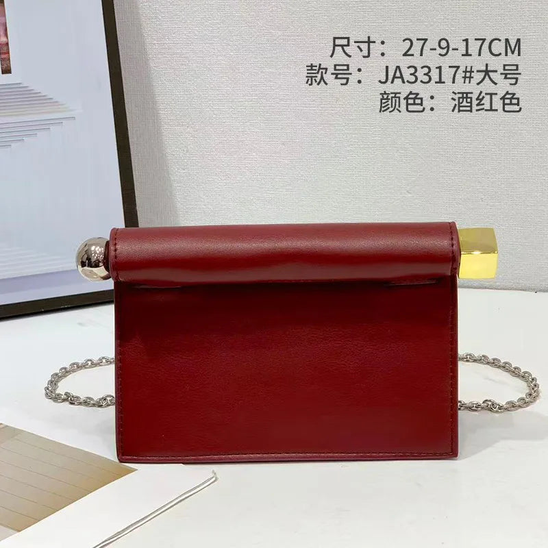 Luxury Designer Big Handbag for Women New Fashion Take-out Clutch with Metal Dreses Purses Prom Bag for Ladies Crossbody Bag