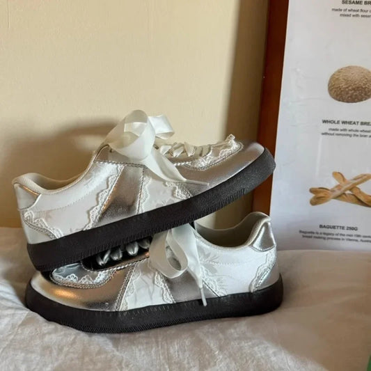 Women's Sneakers Luxury Brand Casual Shoes Light Comfortable Walking Shoes for Women Lace Up Flats Fashion Designer Ladies Shoes