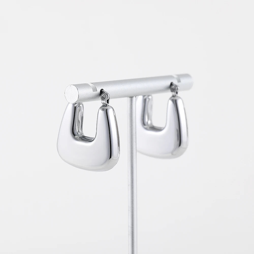 New Trend Silver Color Polished Stainless Steel CC Circle Chunky Hoop Earrings Twist PVD Dome Lightweight Hammered Drop Earrings