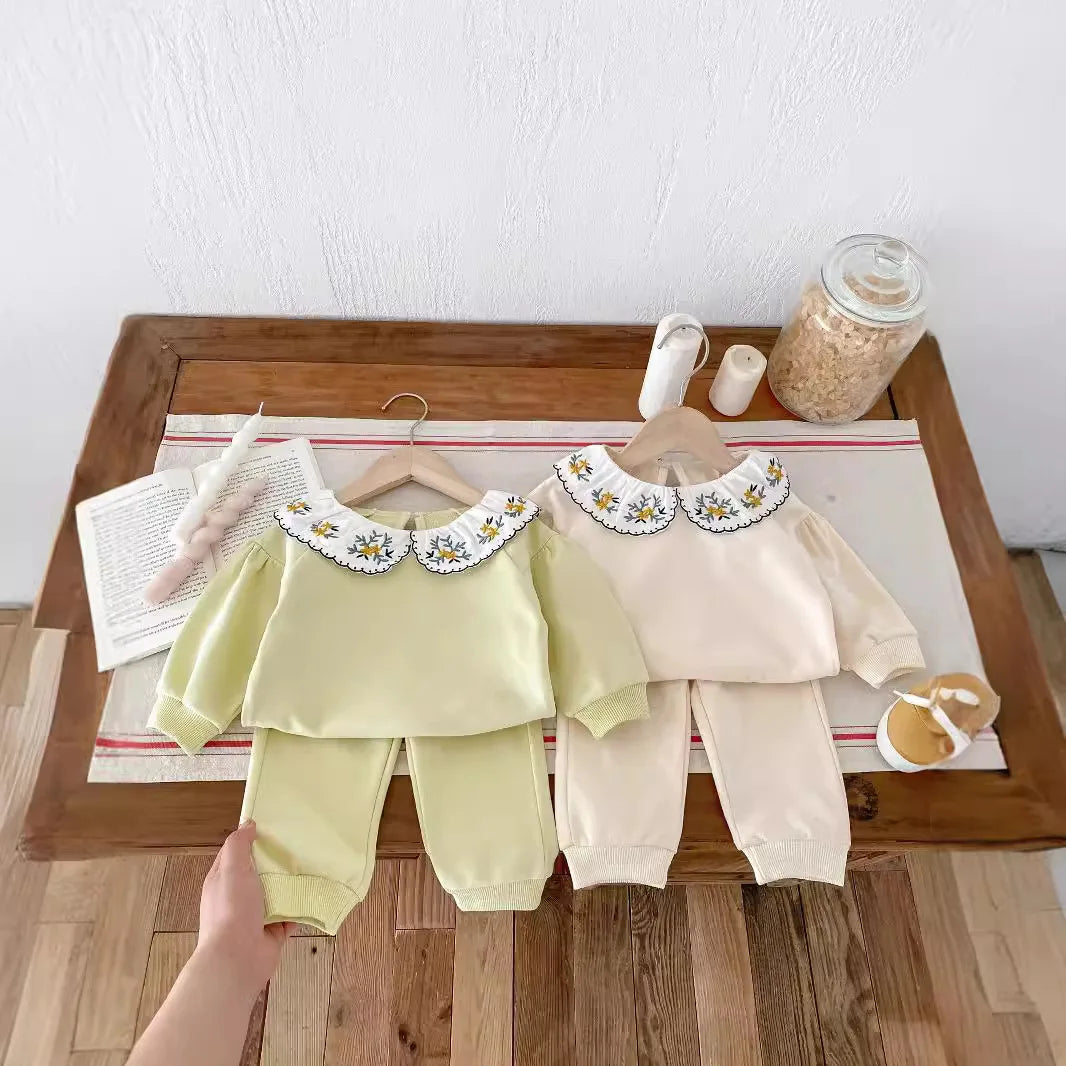 2025 Infant Toddler Fall Clothes Set: Girls' Stylish Two-Piece Pullover Sweatshirt and Pants Set for Baby Girls Outing