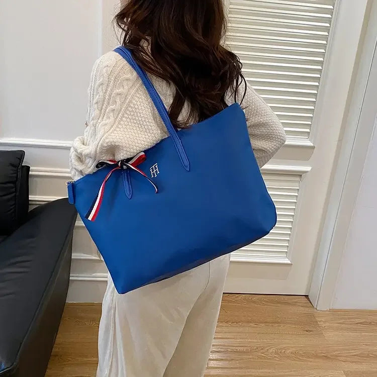 Vintage Elegant Diaper Bag: Luxury Crossbody Handbag For Women With Designer Letter Logo And Large Capacity Tote Function