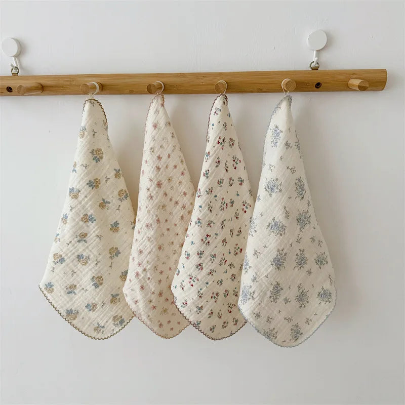 4Pcs Printing Towel Baby Face cloth Bath Towel Handkerchief Cotton Burp Cloth Soft Absorbent Gauze Kindergarten Washcloth 30cm