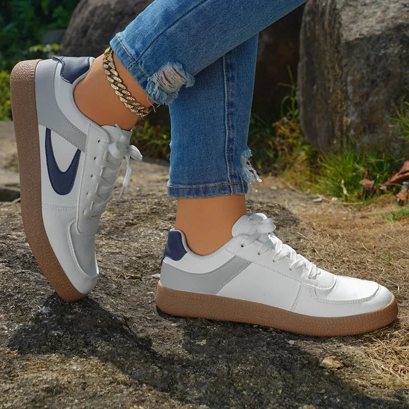 2025 New Leisure Sports Shoes For Women Comfortable Soft Bottom Outdoor Walking Lady Fashion Flats Shoes New Low-top