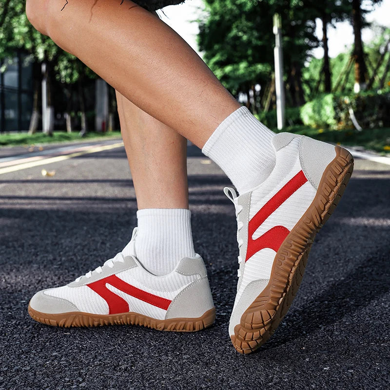 New Wide-toe Men's Shoes Casual Soft Sole Wide-Toe Shoes Walking Sneakers Breathable Mesh Comfortable Barefoot Shoes Big Size 48