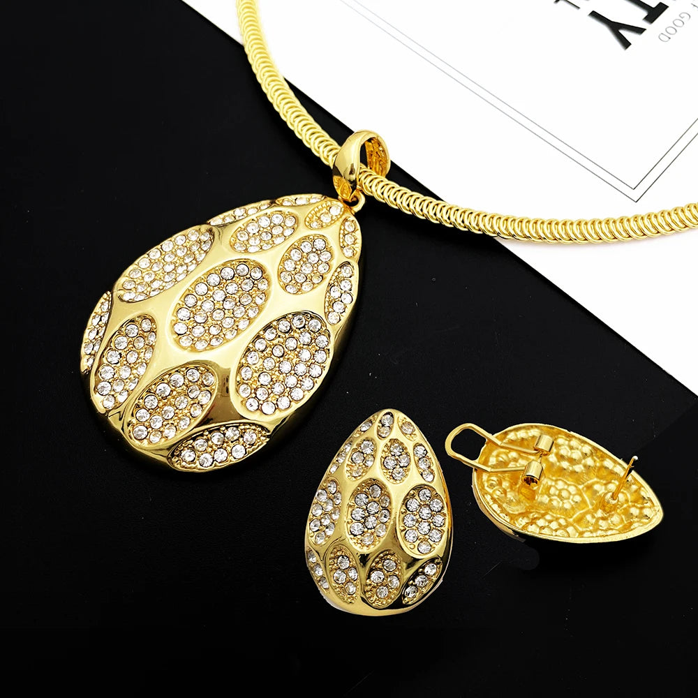 New Necklace And Earrings Set Unique Dubai Fashion Jewelry Nigeria Bride Wedding Party Gift