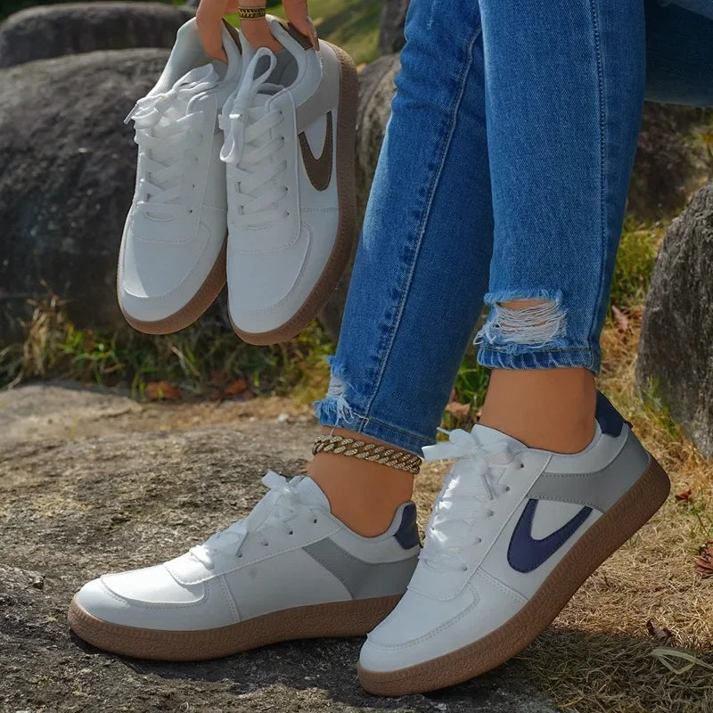 2025 New Leisure Sports Shoes For Women Comfortable Soft Bottom Outdoor Walking Lady Fashion Flats Shoes New Low-top