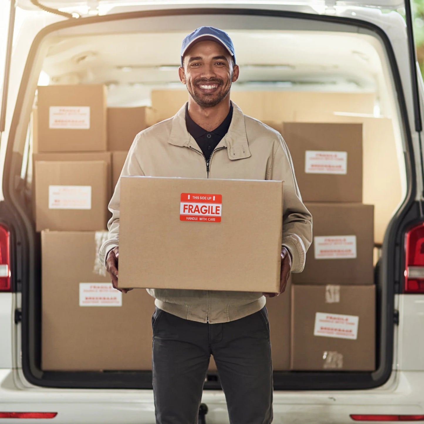 Roll Red Fragile Shipping Stickers High Visibility Adhesive Fragile Label Stickers for Moving Packaging Logistics