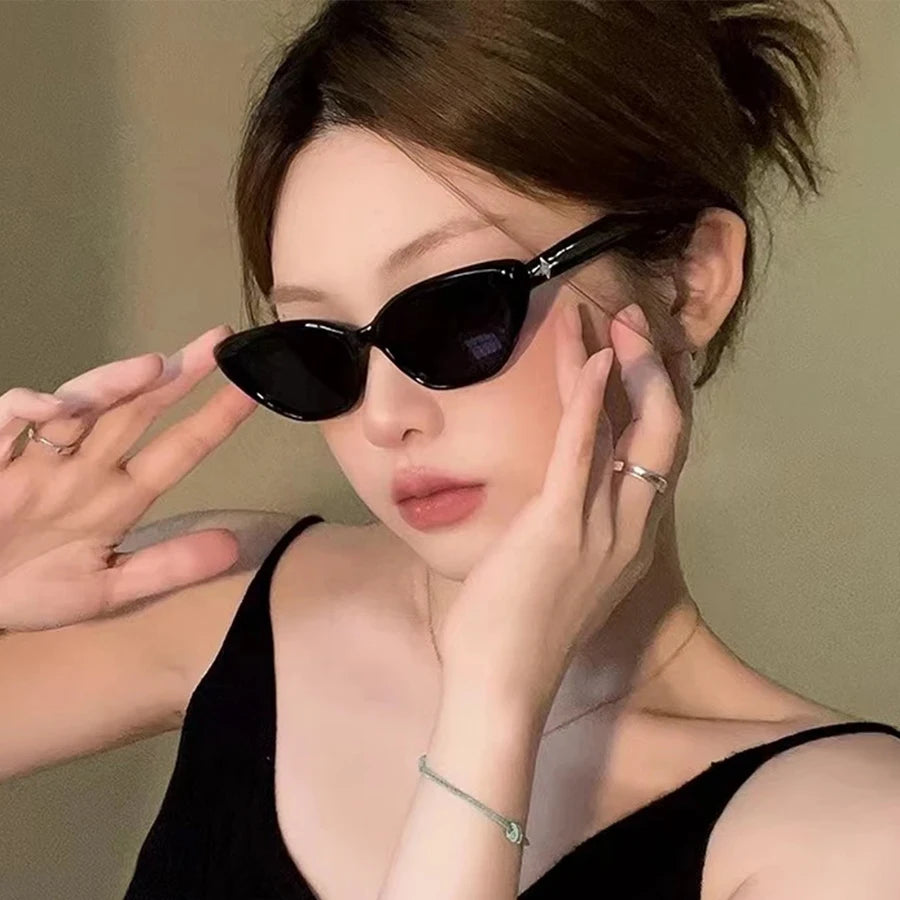 Fashionable Cat-Eye Glasses for Women, Small Frame Decorative Glasses for Women, Suitable for Parties, Music Festivals, and Holiday Outfits